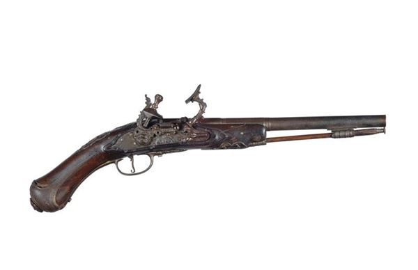 Pistola a pietra focaia / A FLINTLOCK PISTOL