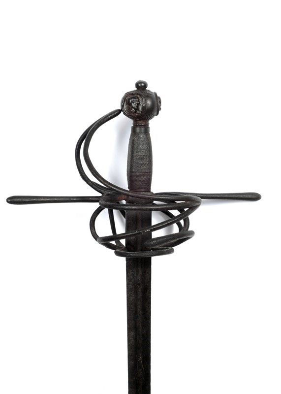 Spada a Gabbia / a Cage Hilt Sword