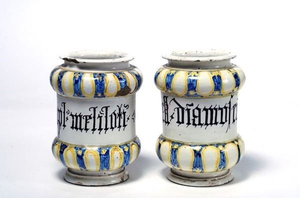 Albarelli maiolica dipinta, XX sec., cm. 18,5