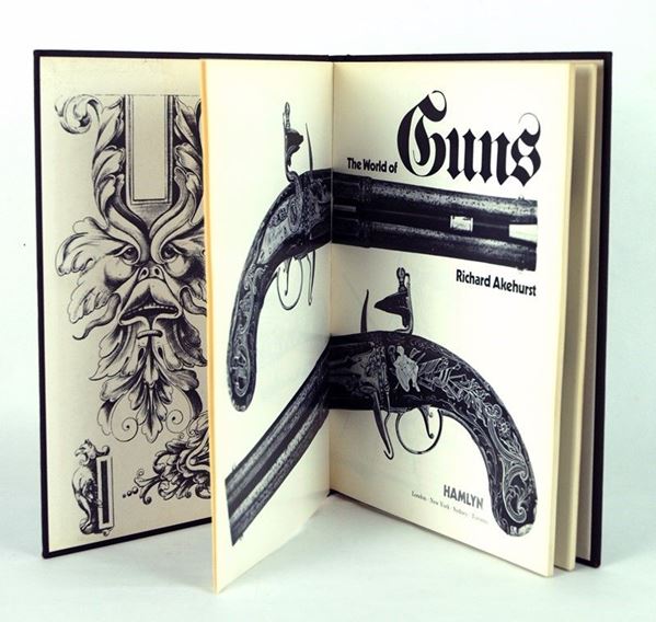 The World of guns  (Inghilterra, XX Sec.)  - Asta ARMI ANTICHE, MILITARIA, LIBRI - Galleria Pananti Casa d'Aste