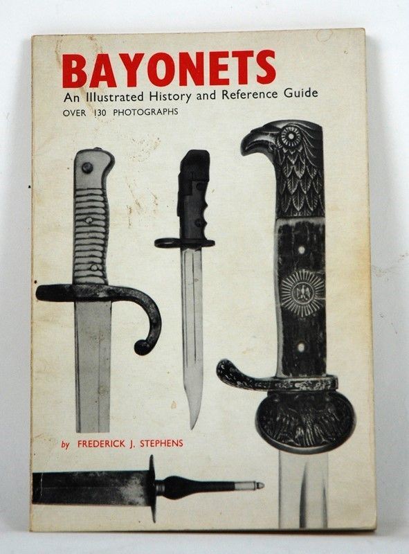 Bayonets  (Inghilterra, XX Sec.)  - Auction ARMI ANTICHE, MILITARIA, LIBRI - Galleria Pananti Casa d'Aste