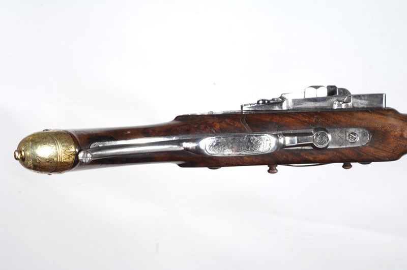 Pistola a Ripetizione a Pietra Focaia