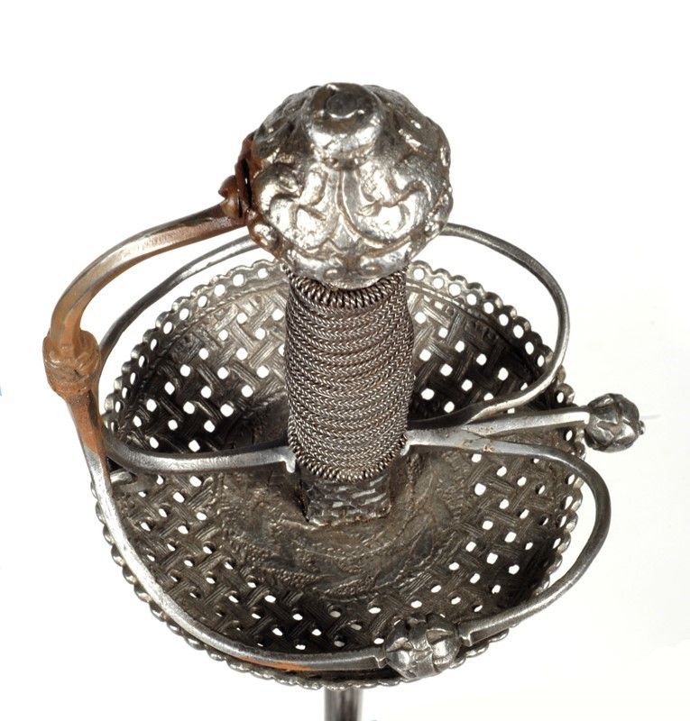 Spada a Tazza alla Fiamminga