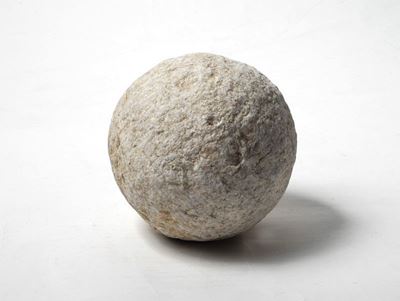 Palla di Cannone in Pietra