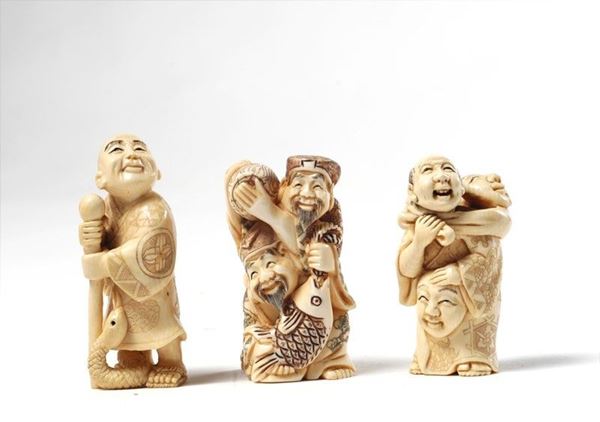 Tre sculture   - Auction ARTE ORIENTALE - Galleria Pananti Casa d'Aste