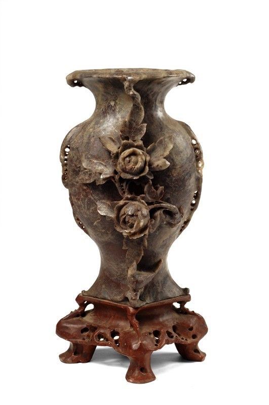 Vaso saponaria  - Asta ARTE ORIENTALE - Galleria Pananti Casa d'Aste