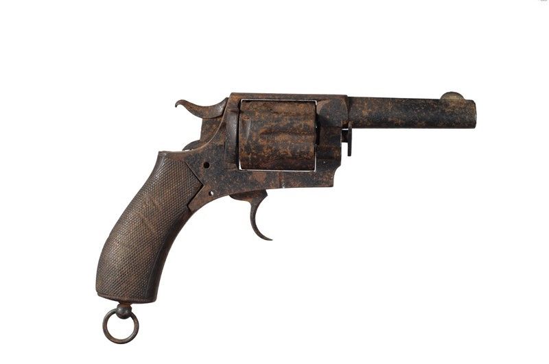 4 Revolver