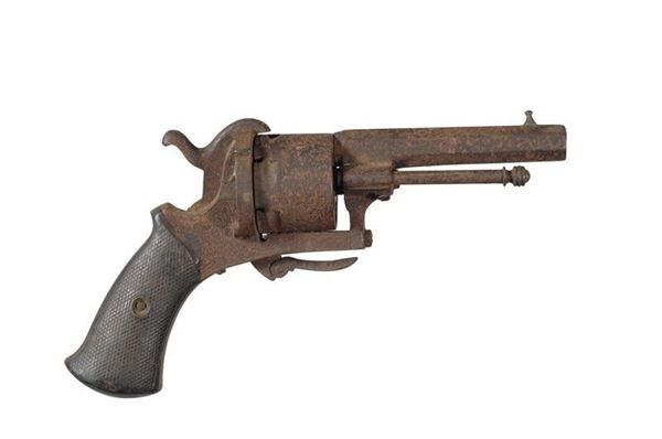 Revolver a spillo