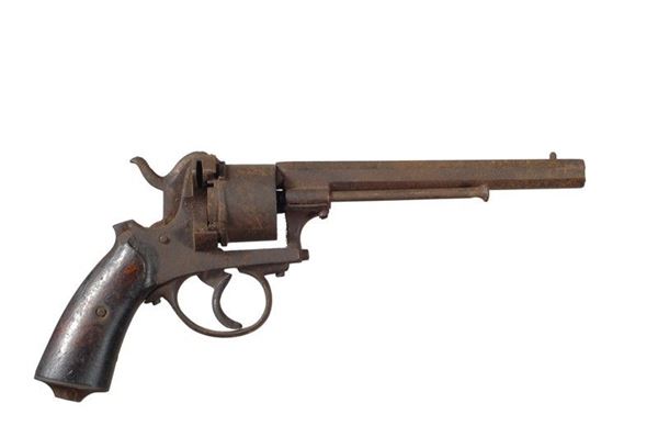 Revolver a spillo