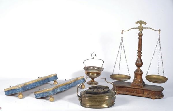 Bilancia a basculla  - Asta Arredi, Oggettistica e Dipinti - Galleria Pananti Casa d'Aste