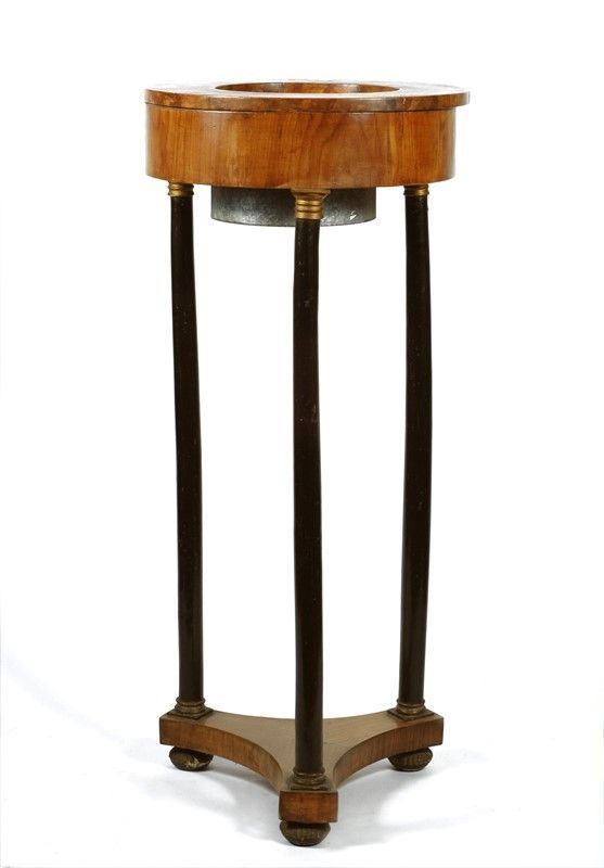 Fioriera  - Auction Arredi, Oggettistica e Dipinti - Galleria Pananti Casa d'Aste