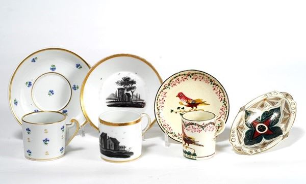 Tre tazzine  - Auction Arredi, Oggettistica e Dipinti - Galleria Pananti Casa d'Aste