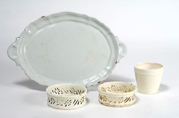 Due sottobicchieri,  - Auction ANTIQUARIATO - Galleria Pananti Casa d'Aste