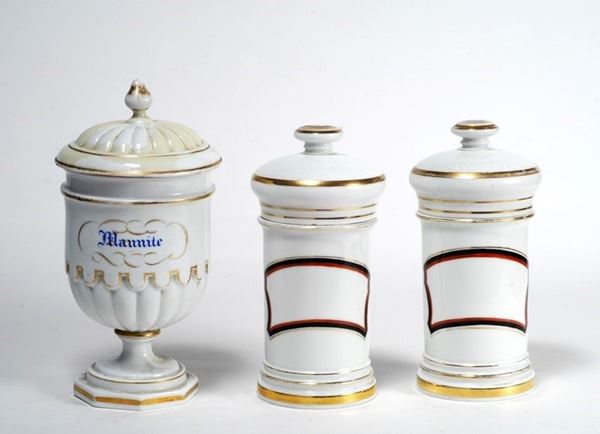 Tre vasi da farmacia  - Auction Antiquariato - Galleria Pananti Casa d'Aste