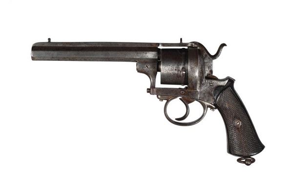 Revolver a spillo