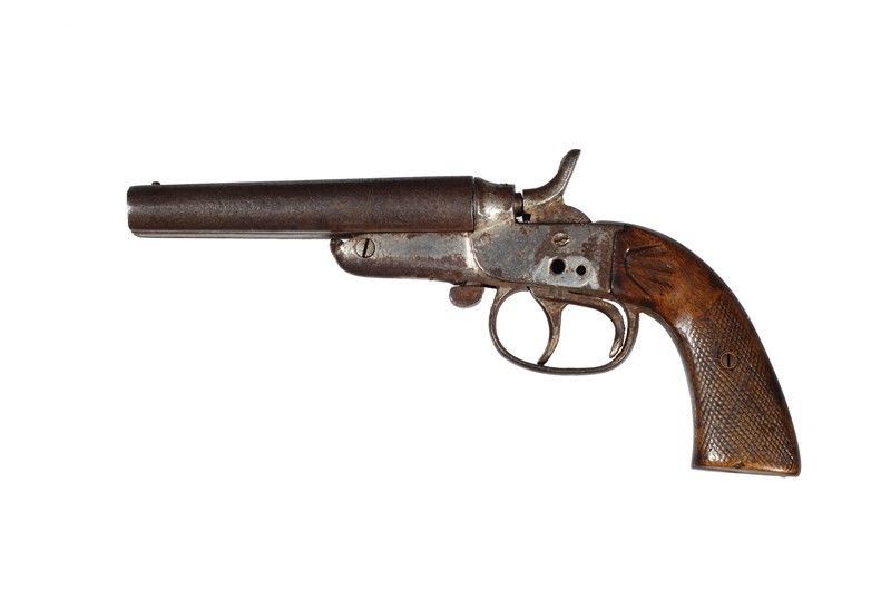 Pistola a Due Canne