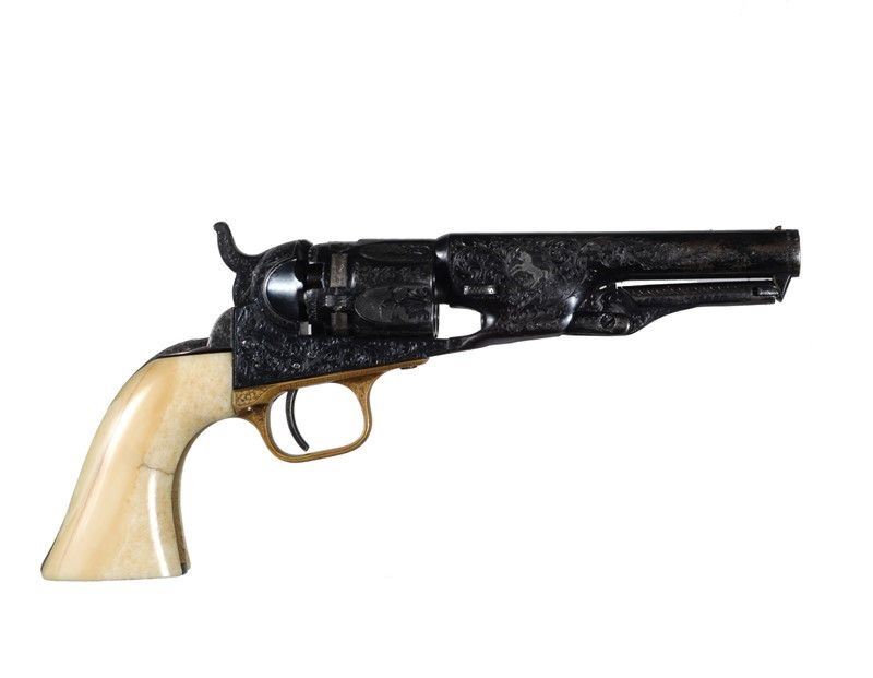 Revolver Ad Avancarica