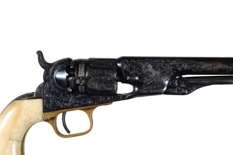 Revolver Ad Avancarica