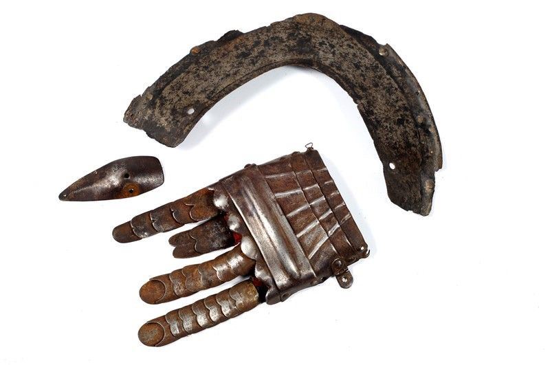 Manopola e Gorgera