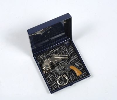 Due Pistole Miniatura