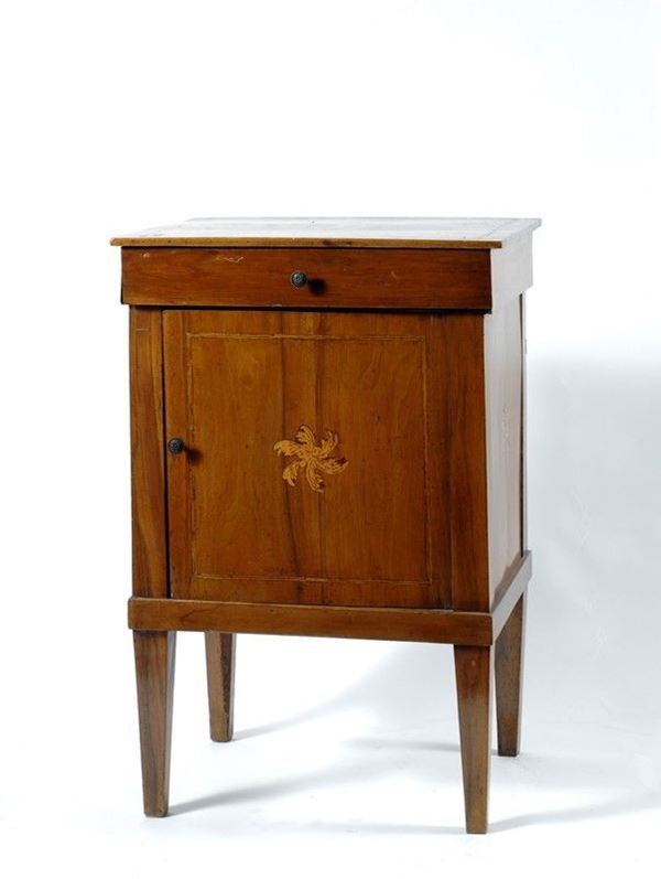 Comodino  - Auction Arredi, Oggettistica e Dipinti - Galleria Pananti Casa d'Aste