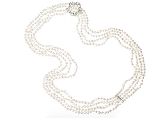Collana perle, oro bianco e brillanti  - Asta Gioielli, Antiquariato - I - Galleria Pananti Casa d'Aste
