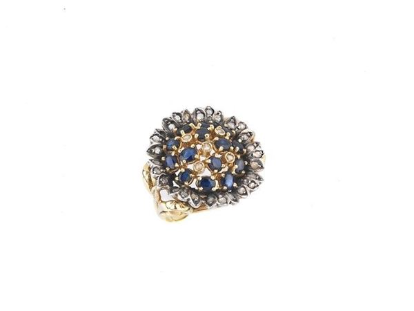 Anello in oro stile fiorentino  - Asta Gioielli, Antiquariato - I - Galleria Pananti Casa d'Aste
