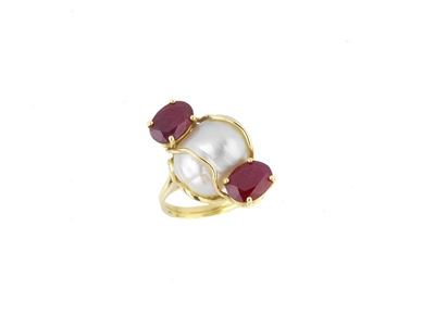 Anello Perla Scaramazza e Rubini