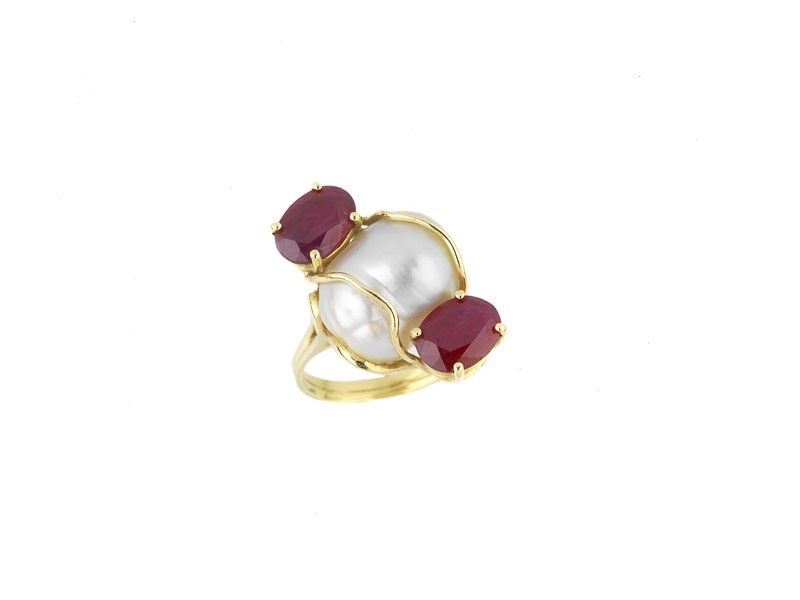 Anello Perla Scaramazza e Rubini