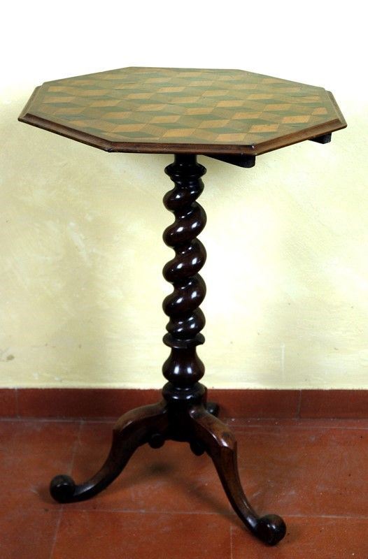 Tavolino Ottagonale