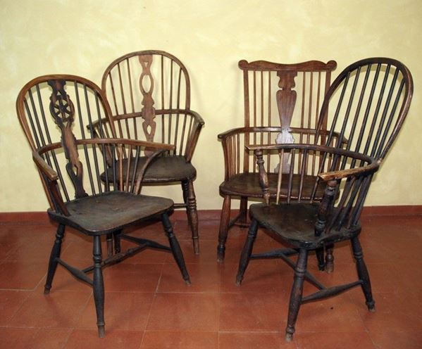 Quattro poltoncine  - Asta ARREDI E OGGETTISTICA - Galleria Pananti Casa d'Aste