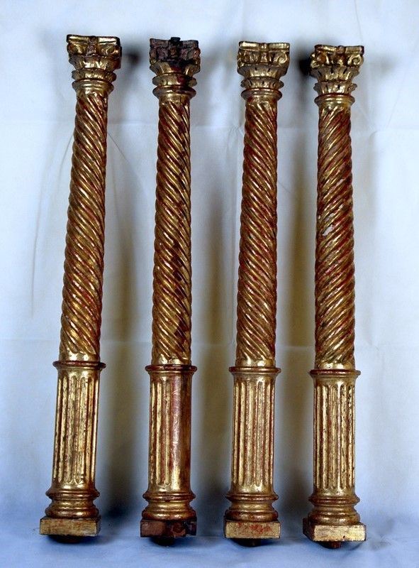 Quattro colonne tortili