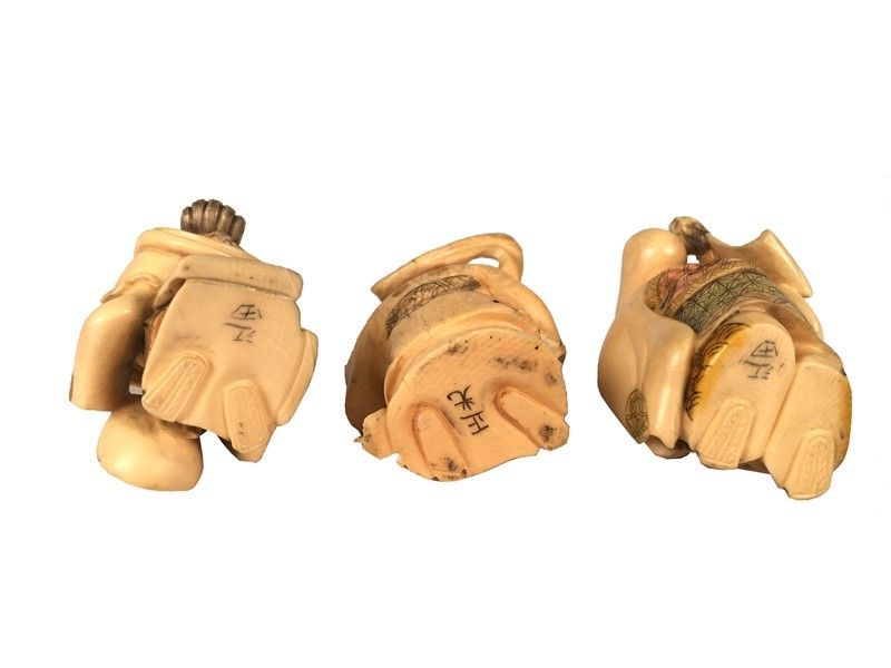 Tre Netsuke