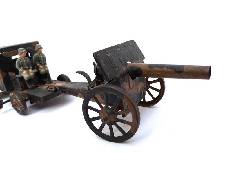 Carro Lutwaffe con Cannone e Figure