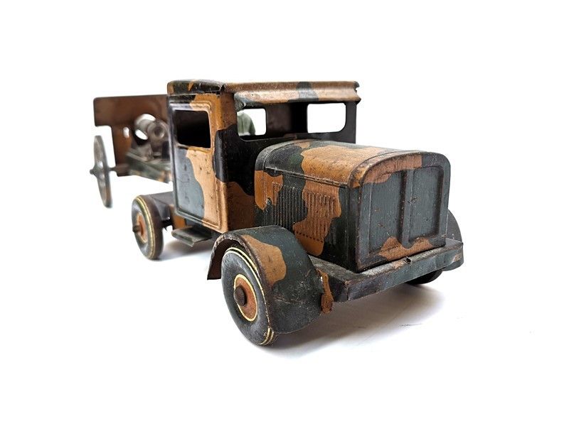 Carro Lutwaffe con Cannone e Figure