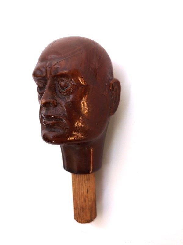 Testa di Mussolini