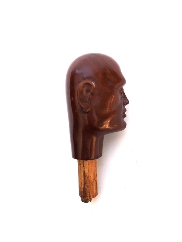 Testa di Mussolini