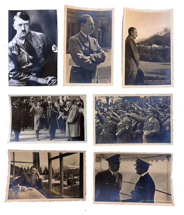 Sette cartoline con raffigurazioni di Hitler