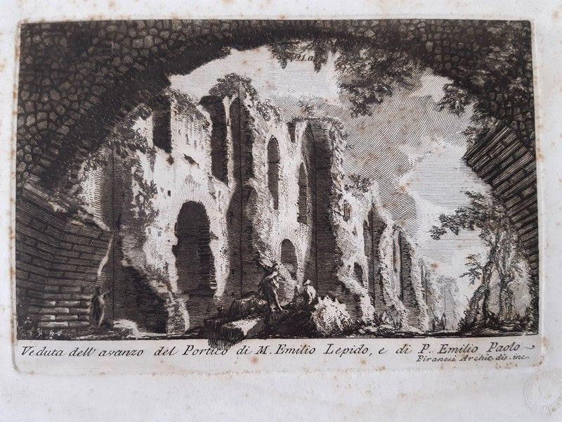 Giovanni Battista Piranesi - Veduta Dell'avanzo del Portico di M. Emilio Lepido