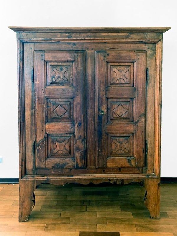 Credenza a Due Ante