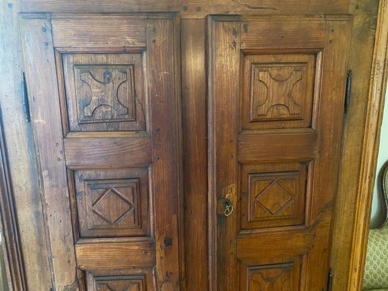 Credenza a Due Ante
