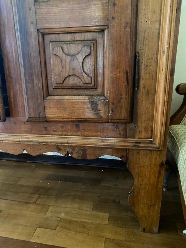 Credenza a Due Ante