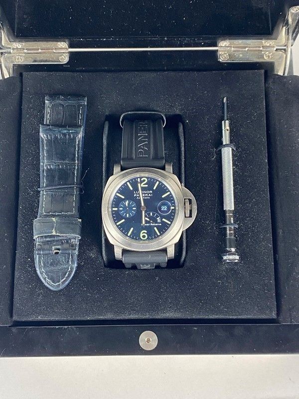 Panerai Luminor PAM 00093 Auction Collectible Watches and Silver