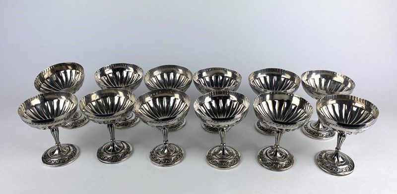 Dodici Coppette