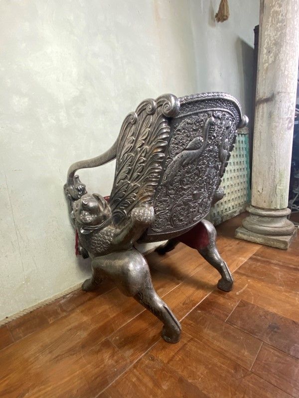 Rara Poltrona da Maraja