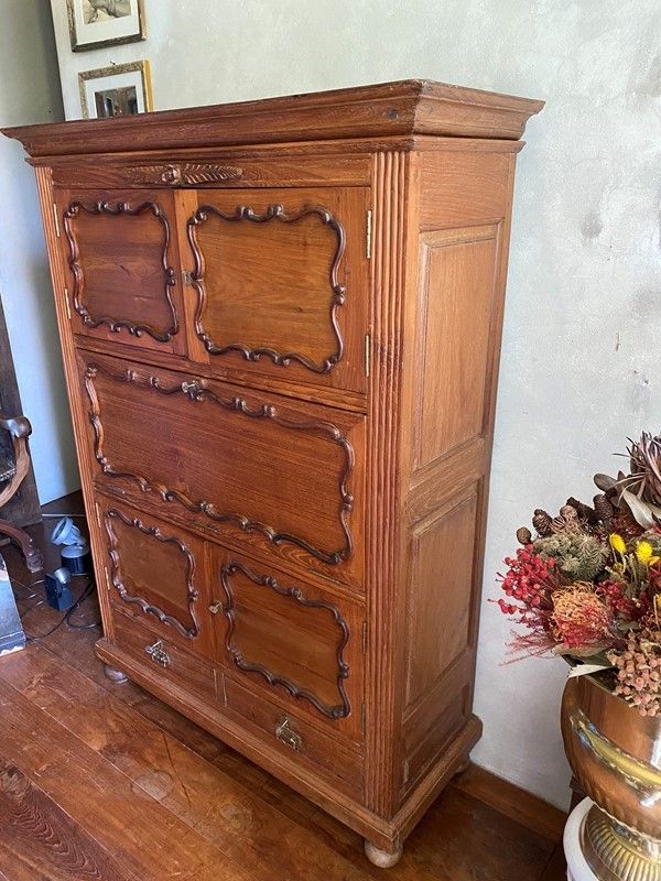 Secretaire