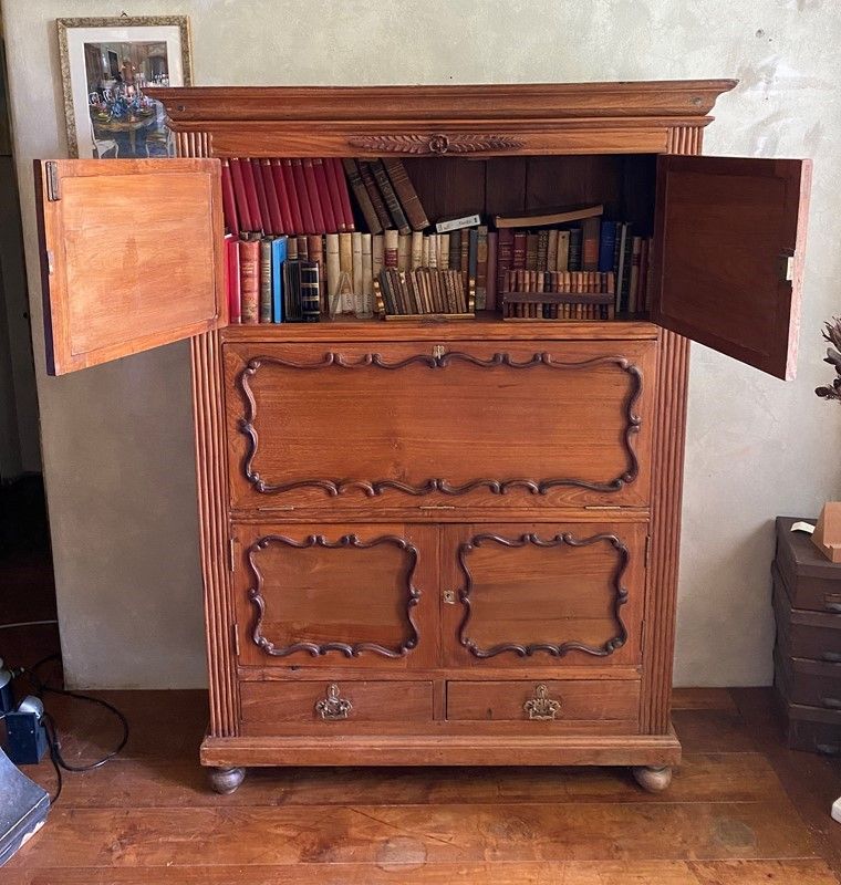 Secretaire