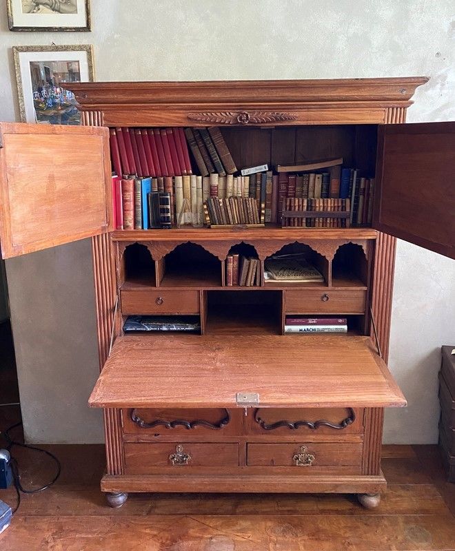Secretaire