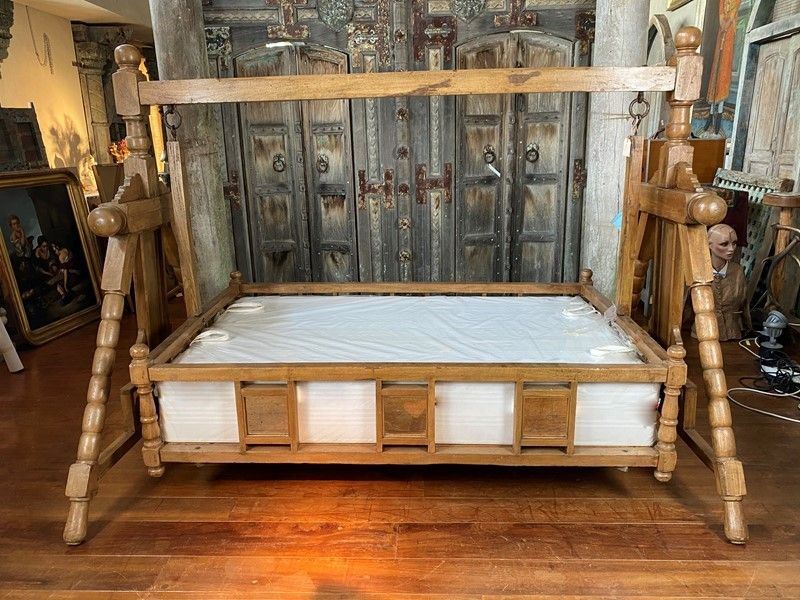 Letto Swing