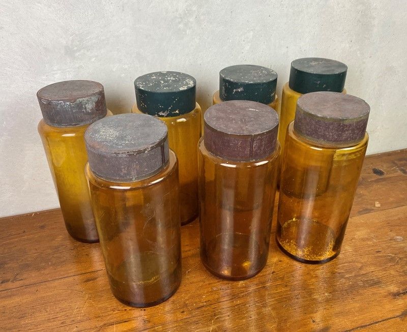 Sette Vasi da Farmacia